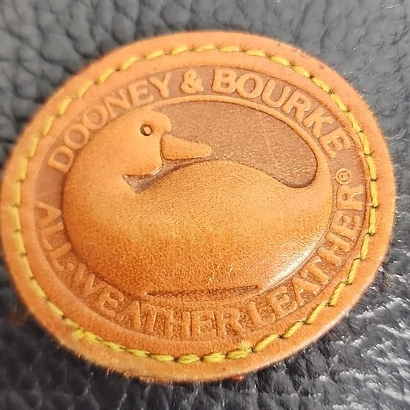 Dooney & Bourke Vintage Navy Blue and Tan Quality Leather Satchel Doctors Bag - Picture 2 of 15